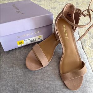 madden girl Ileana Women's Dress Sandal